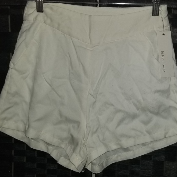 bishop + young shorts size small nwt